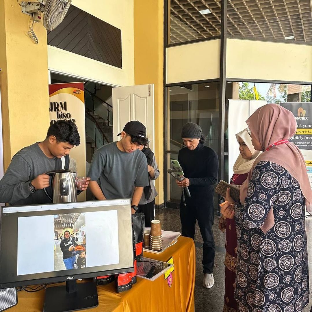 Hari Jualan Puspanita — 3