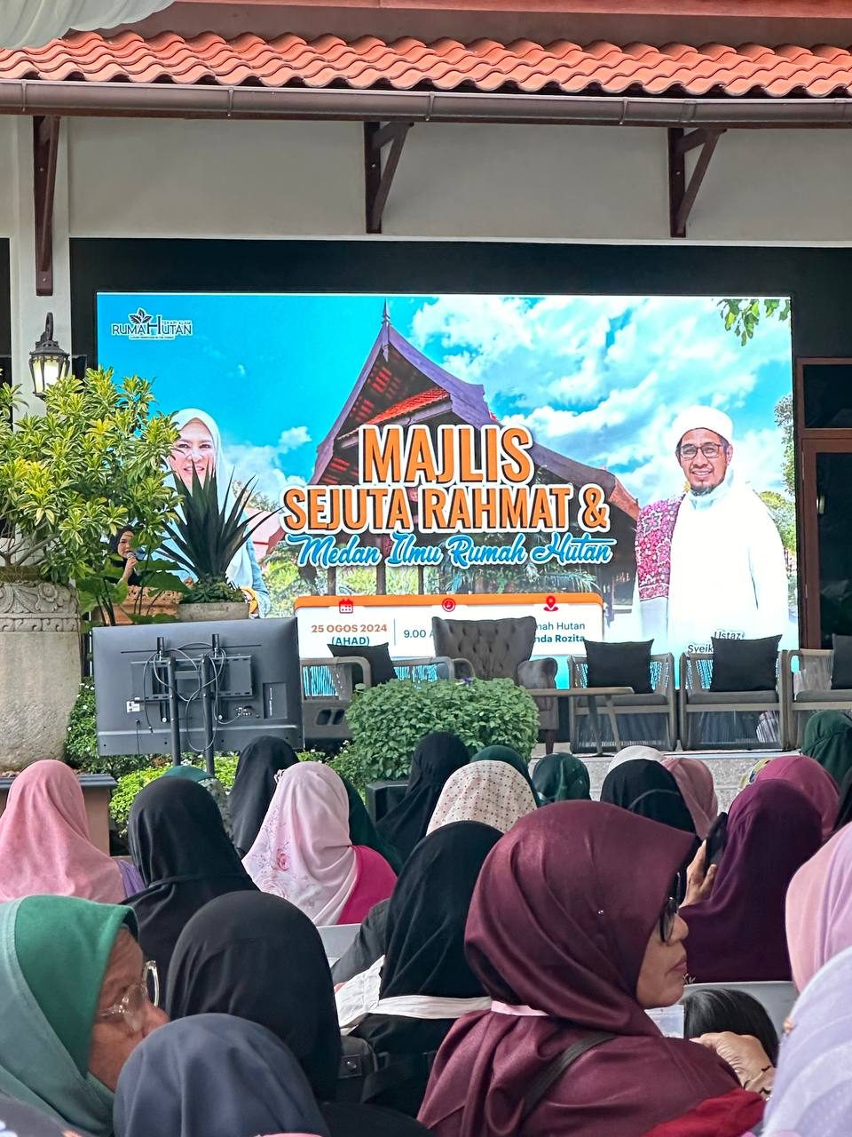 Rombongan JRMbisobbonar ke Rumah Hutan Terapi Alam untuk Program Sejuta Rahmat — 2
