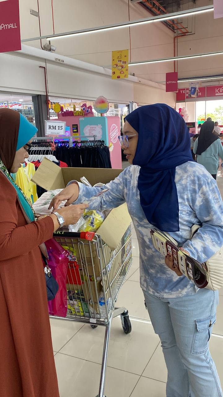 Program Edaran Flyer di ST Rosyam Mart, Senawang — 4