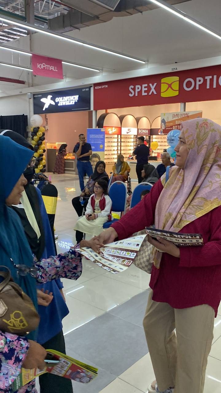 Program Edaran Flyer di ST Rosyam Mart, Senawang — 5