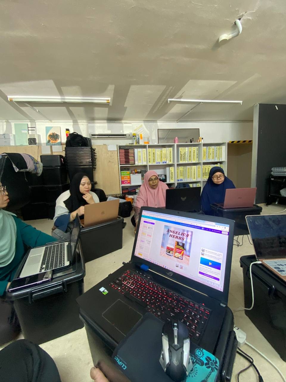 Kelas dan Meeting Whitelist bersama Coach Maxx 4 Januari 2025 — 4