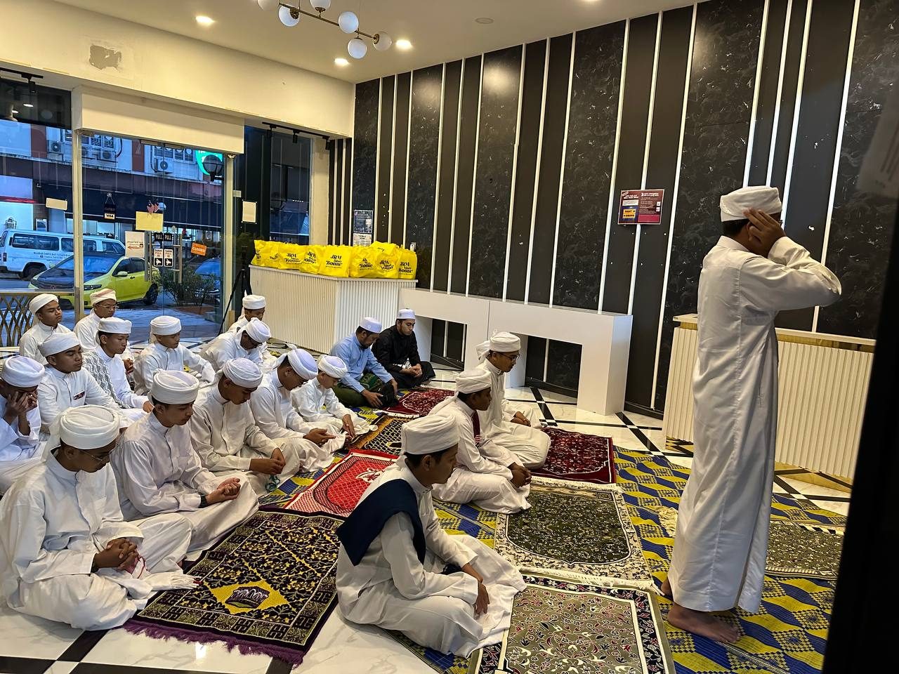 Majlis Bacaan Doa Selamat dan Solat Berjemaah di Outlet JRM Holistik Negeri Sembilan — 4