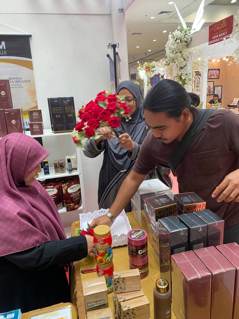 Pembukaan Booth JRM Holistik sempena Festival Pengantin Mydin Mall Seremban 2 — 9