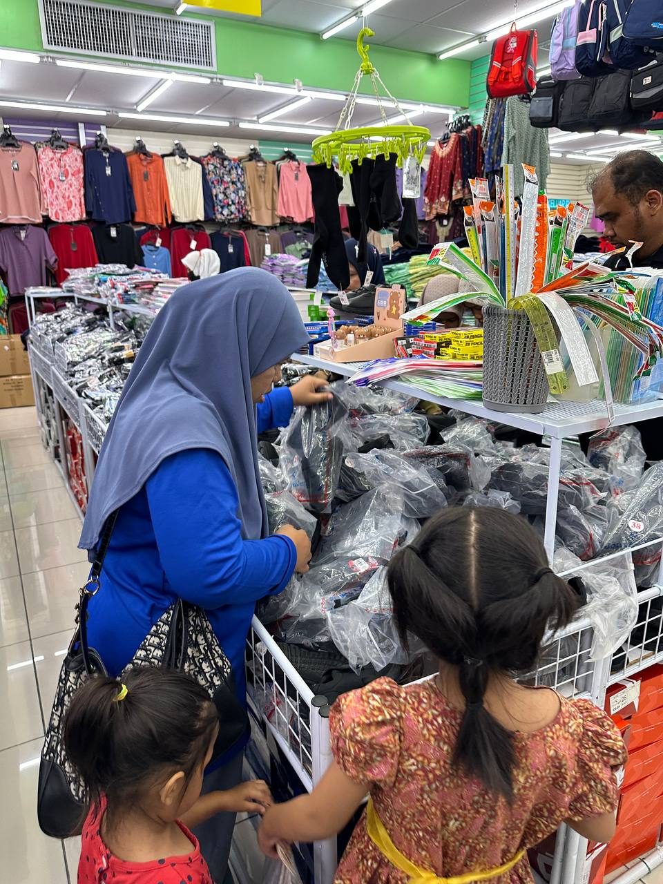 CSR Ceria ke Sekolah bersama Olin Beauty Sdn Bhd (OBSB) — 11