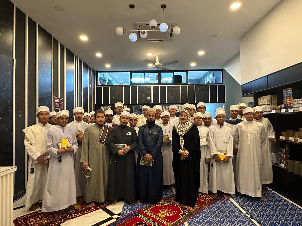 Majlis Berbuka Puasa OBSB bersama Pelajar Tahfiz 15 Mac 2025 — 1