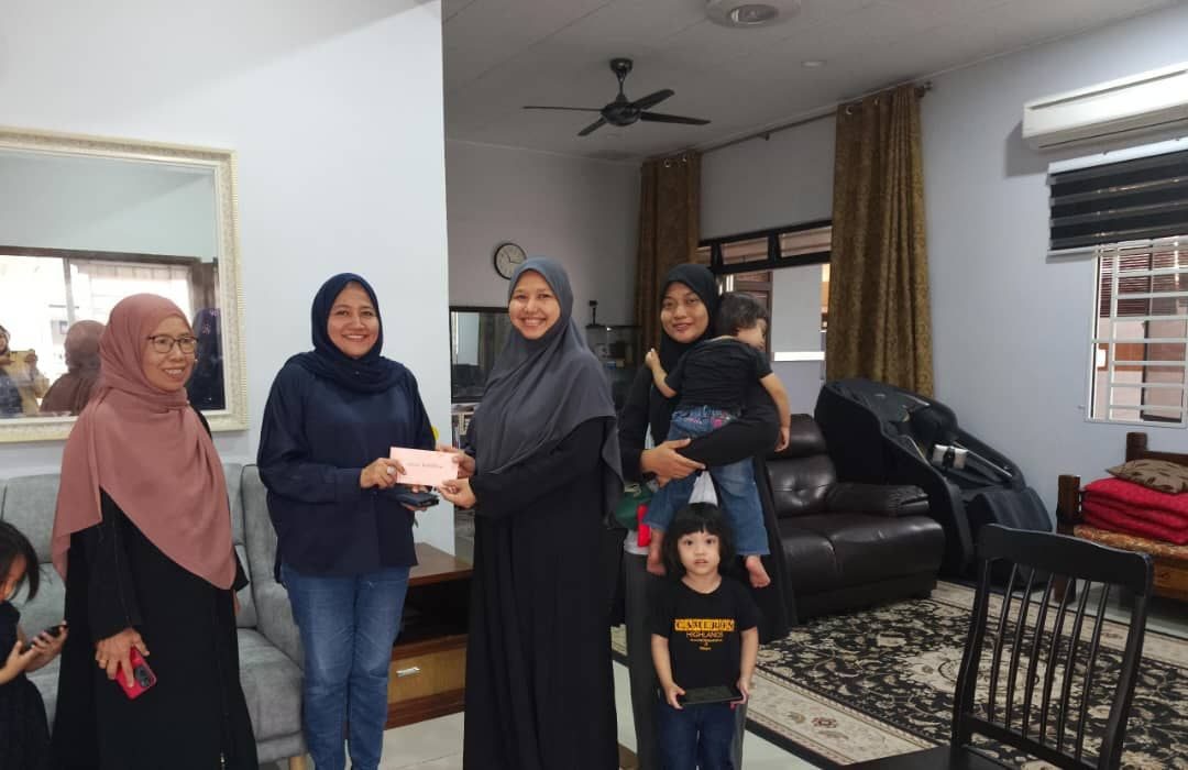 Menziarahi Pengedar JRMNS, Puan Eliya Atas Kematian Ibundanya 20 Mac 2025 — 2