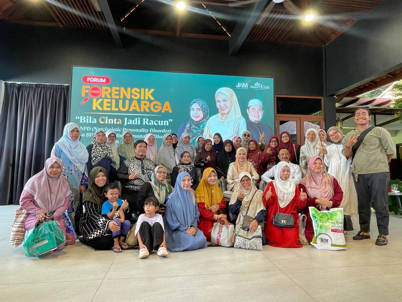 Forum Forensik Keluarga "Bila Cinta Jadi Racun" di Rumah Hutan Terapi Alam 21 Jun 2025 — 1