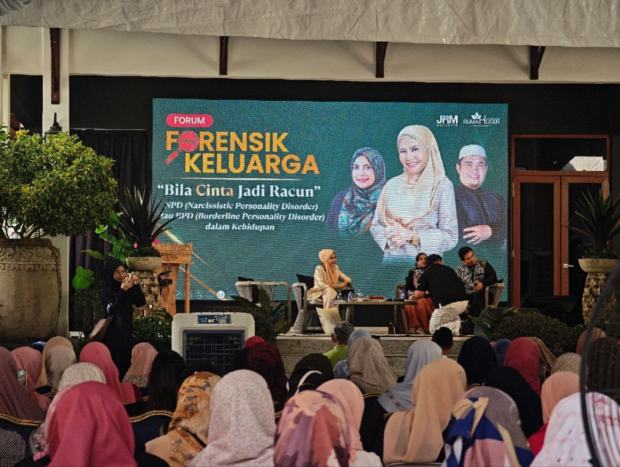 Forum Forensik Keluarga "Bila Cinta Jadi Racun" di Rumah Hutan Terapi Alam 21 Jun 2025 — 5