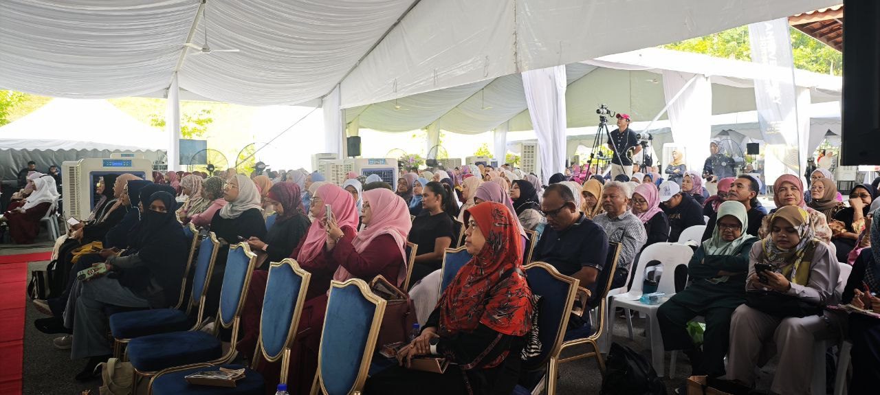 Forum Forensik Keluarga "Bila Cinta Jadi Racun" di Rumah Hutan Terapi Alam 21 Jun 2025 — 19