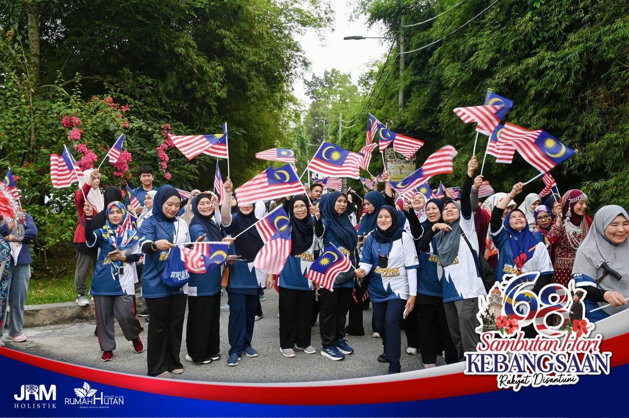 Program Briskwalk sempena Sambutan Hari Kemerdekaan yang ke 68 Tahun di Rumah Hutan Terapi Alam — 3