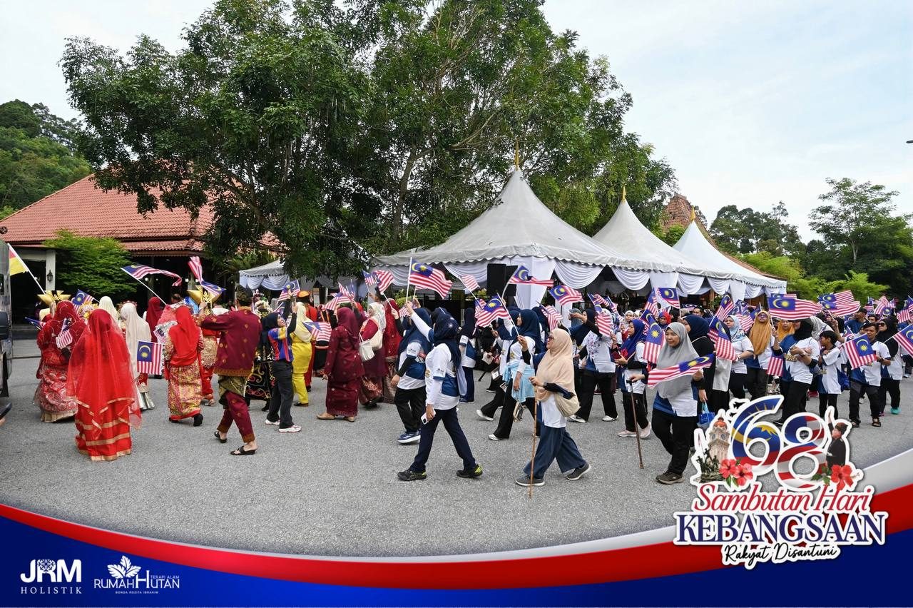 Program Briskwalk sempena Sambutan Hari Kemerdekaan yang ke 68 Tahun di Rumah Hutan Terapi Alam — 4