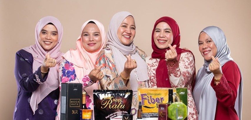 Photoshoot Raya JRMNS