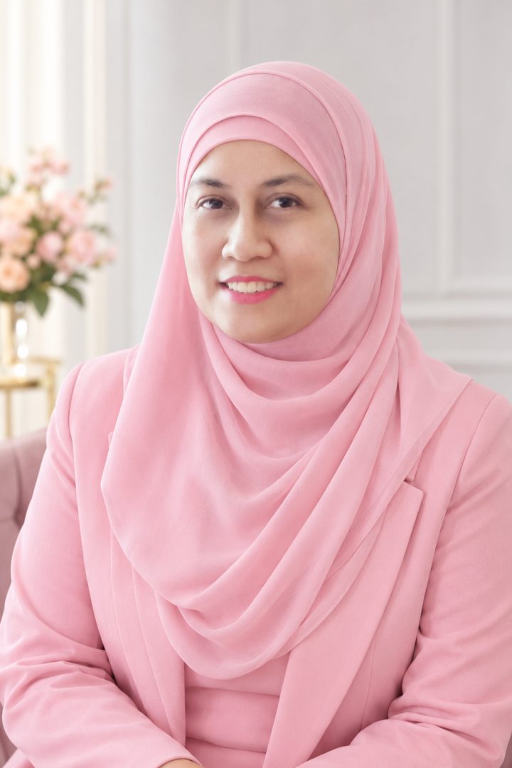 Aida Azura