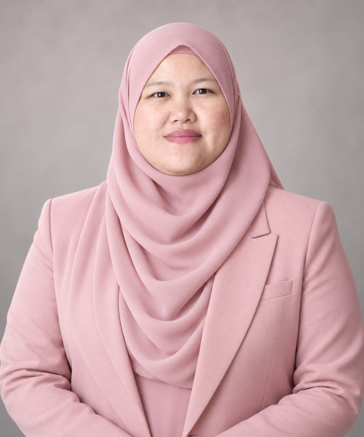 Fathonah, Pengedar Sah JRM